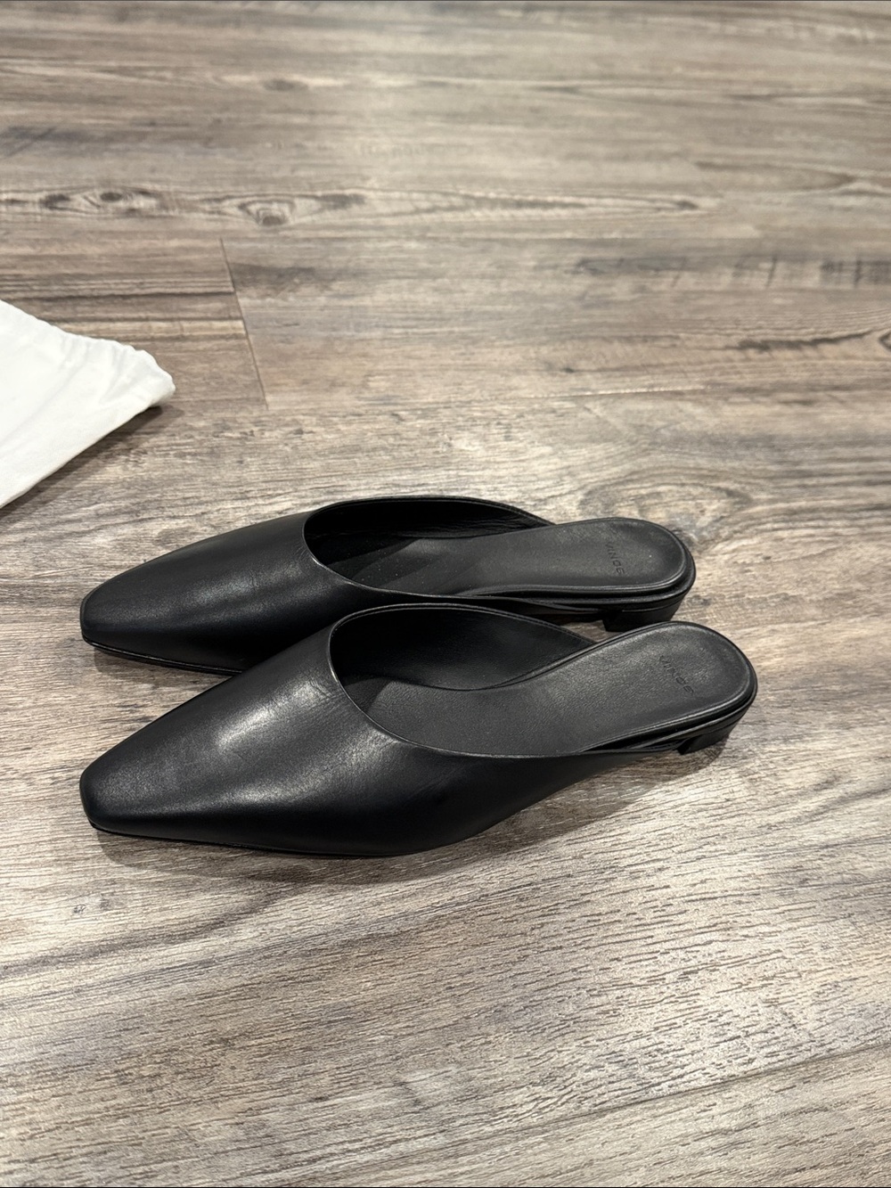Vince Ana Mules Leather Slip On Shoes Size 38.5 US Women’s 8 - Picture 6 of 15